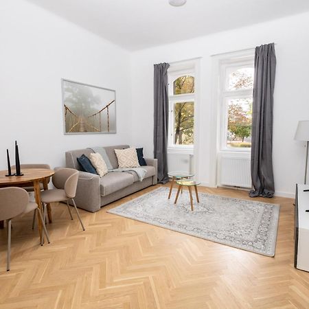 Charming Apartment - Prater - Messe Wien ภายนอก รูปภาพ